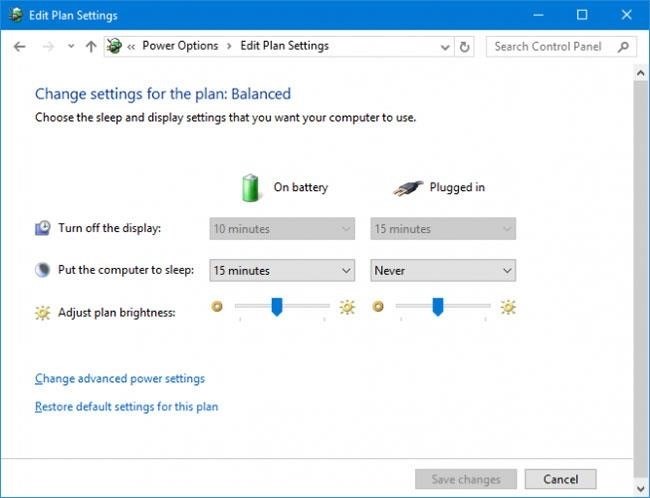 Sử dụng Control Panel để điều chỉnh cường độ sáng của màn hình trong hệ điều hành Windows 10.