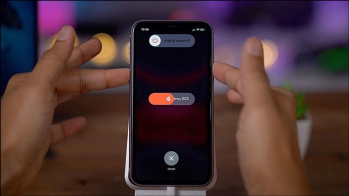 Hướng dẫn mở nguồn cho các dòng iPhone 14, 13, 12, 11, X, Xs và Xs Max Series rất đơn giản và dễ thực hiện. Bạn chỉ cần nhấn và giữ nút nguồn ở mặt trước hoặc bên cạnh thiết bị cho đến khi bạn nhìn thấy biểu tượng Apple xuất hiện trên màn hình. Sau đó, bạn có thể thả nút nguồn và chờ điện thoại khởi động hoàn tất.