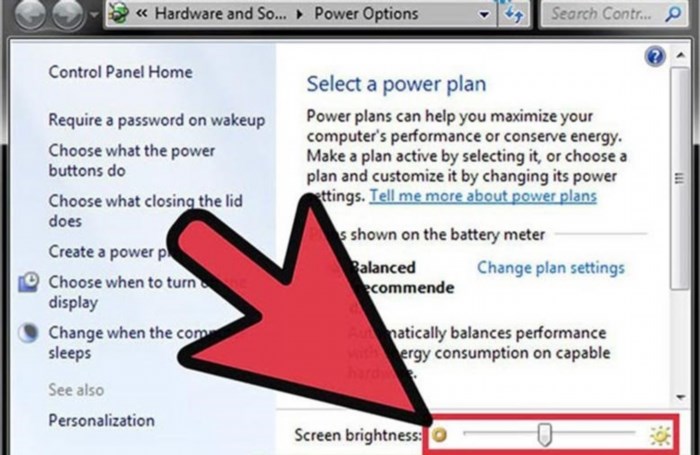 Bạn có thể tăng hoặc giảm độ sáng màn hình laptop bằng cách sử dụng tính năng Adjust Screen Brightness.