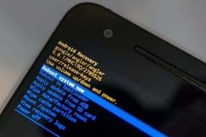 Cách kiểm tra điện thoại Samsung chính hãng qua Download Mode.