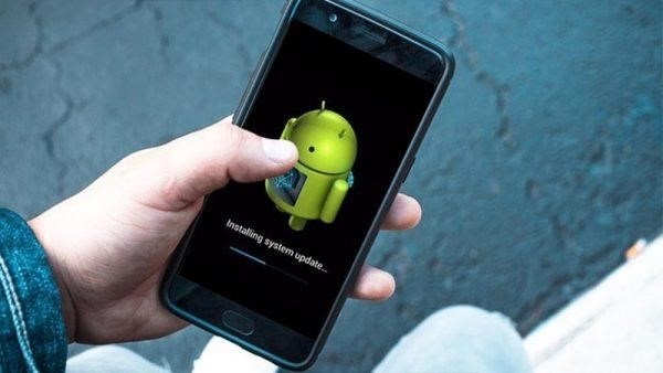 8 cách làm điện thoại hết Lag trên Android mượt như mới
