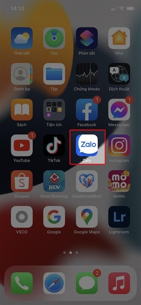 Cách đổi tên Zalo trên điện thoại iPhone, Android là một quy trình đơn giản và dễ dùng. Bạn chỉ cần mở ứng dụng Zalo, vào phần Cài đặt, sau đó chọn Tài khoản của bạn. Tiếp theo, bạn sẽ thấy mục 