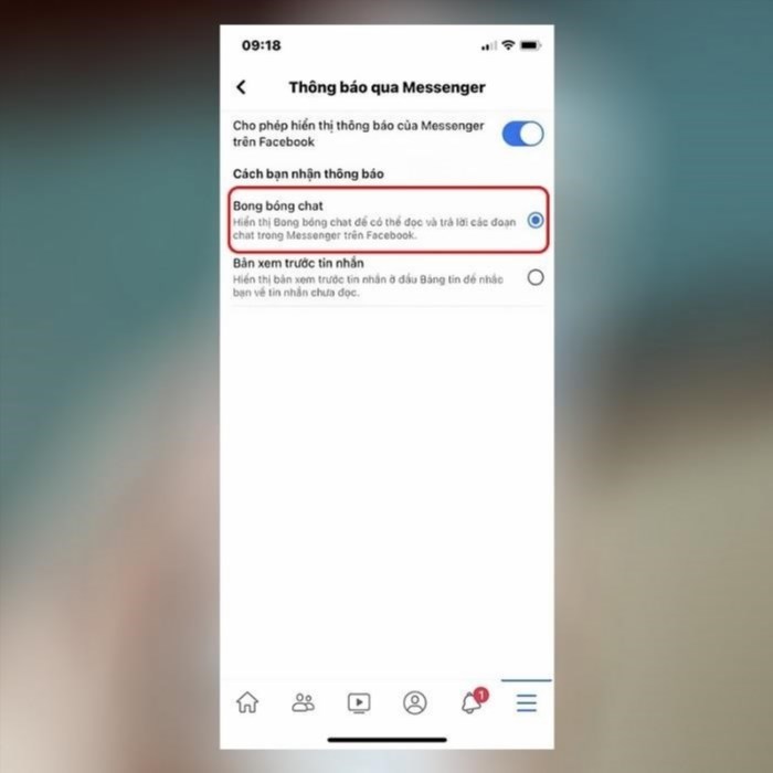 Bạn có thể mở bong bóng chat Messenger trên iPhone bằng cách chạm hai lần vào nút Home hoặc vuốt lên từ dưới màn hình để hiển thị trung tâm điều khiển, sau đó chạm vào biểu tượng Messenger.