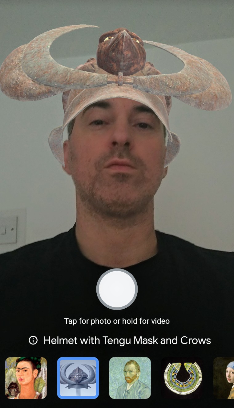 Art Filter Helmet