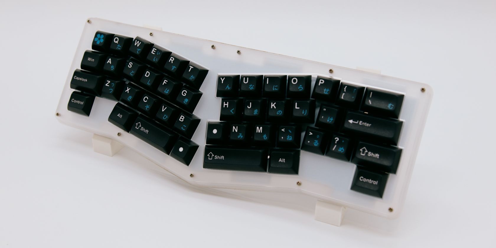 Bàn phím ergonomic nhỏ