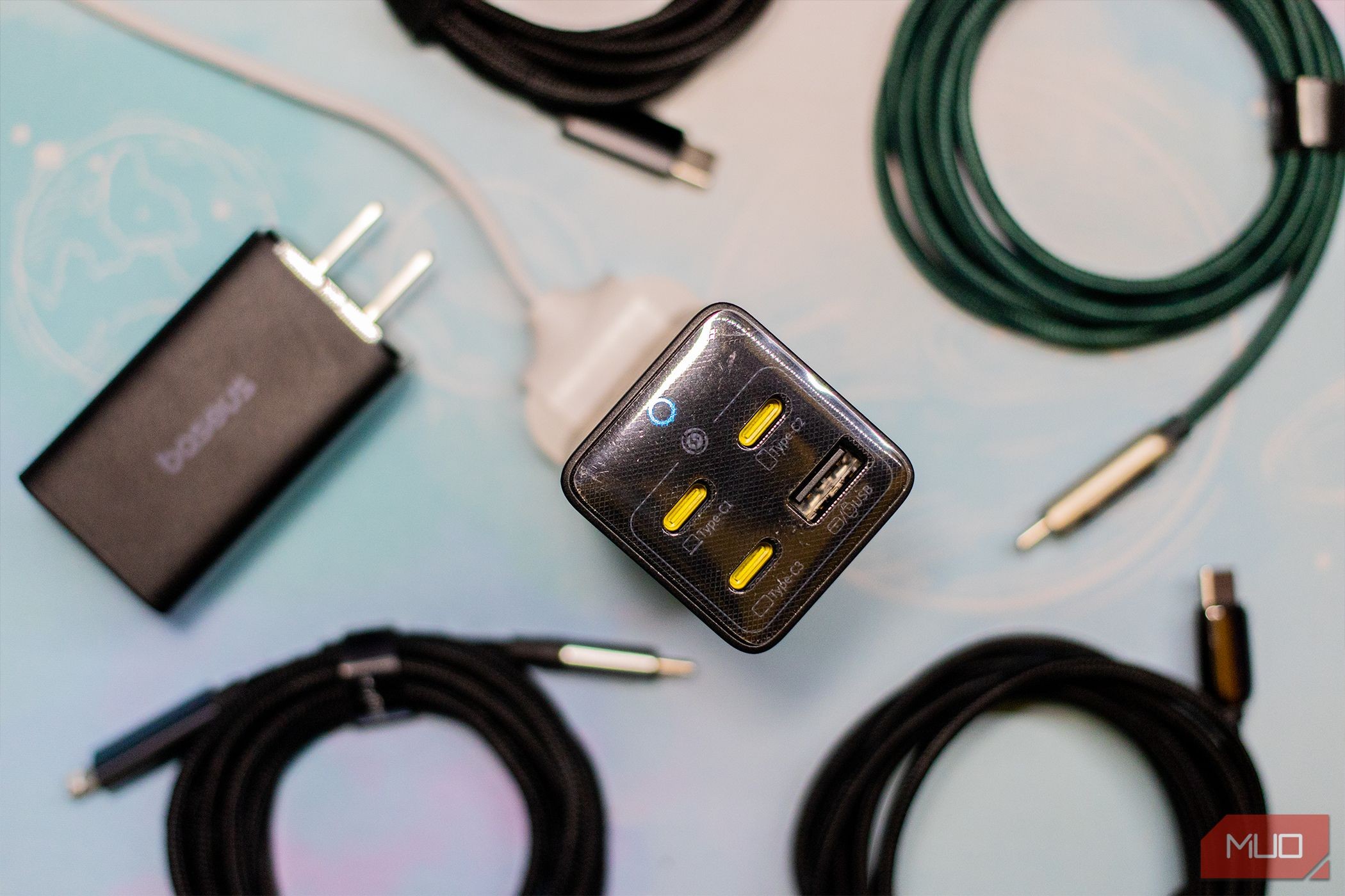 Baseus PowerCombo Mini Power Strip cổng sạc