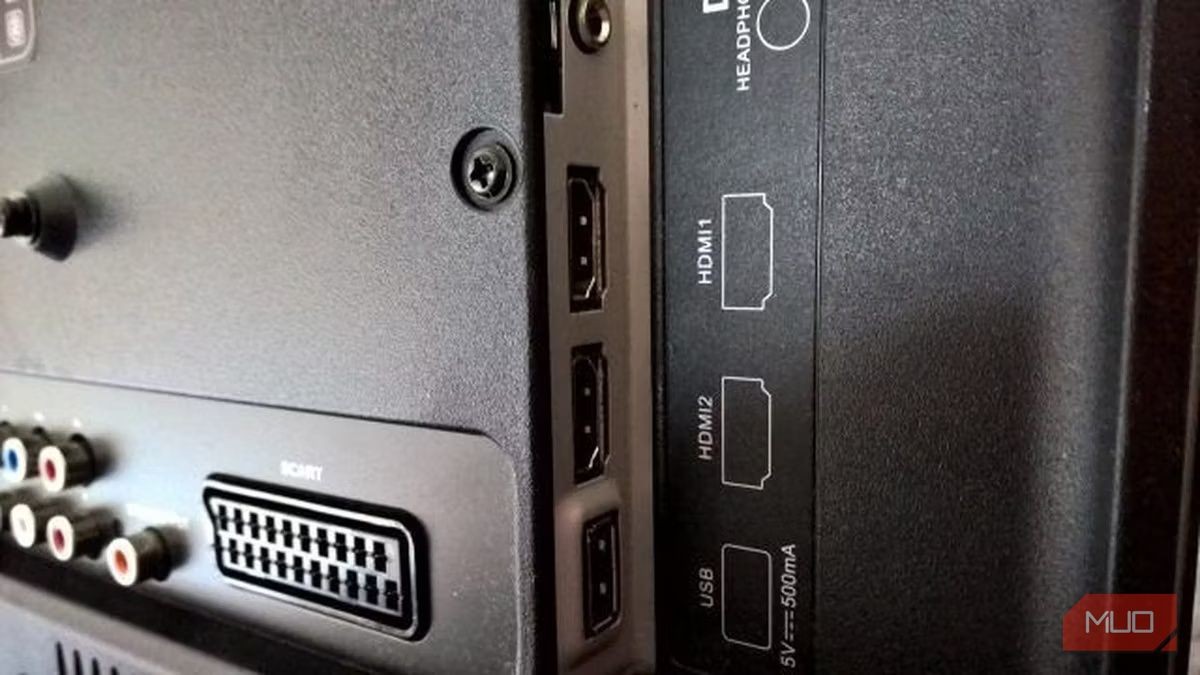 Các cổng HDMI trên TV