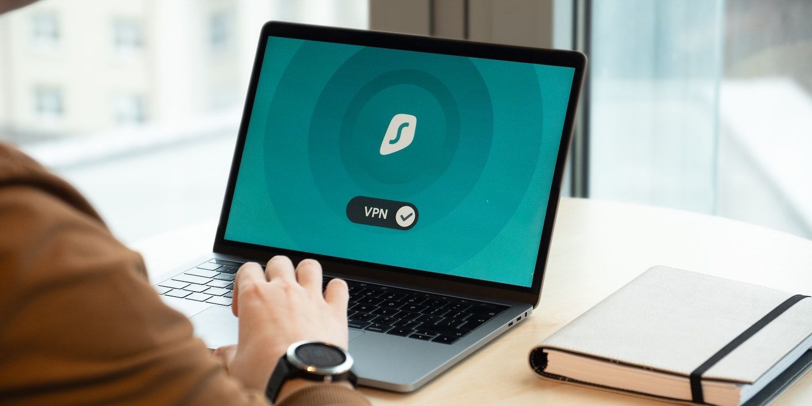Chạy VPN trên Laptop