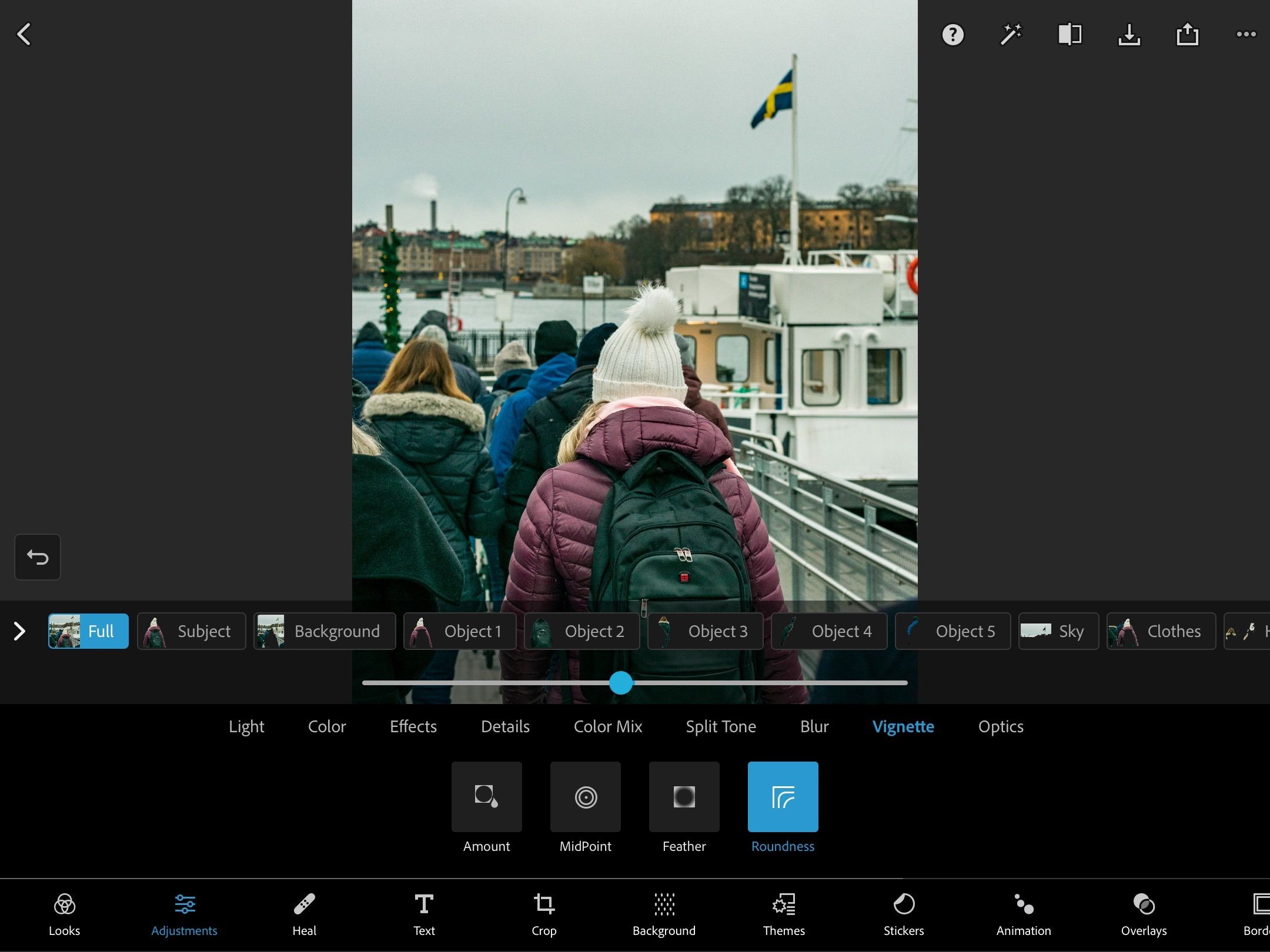Chỉnh sửa các đối tượng khác nhau trong Photoshop Express