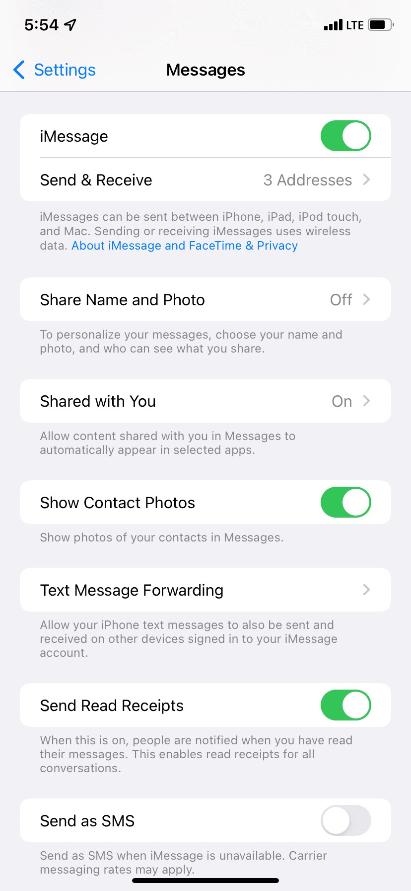 Chọn Chuyển tiếp Tin nhắn Văn bản trong Cài đặt Tin nhắn iPhone