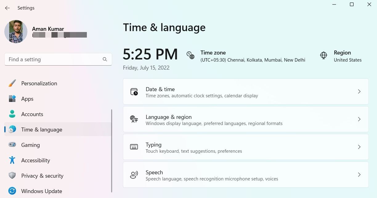 Chọn Date &amp; Time trong Settings