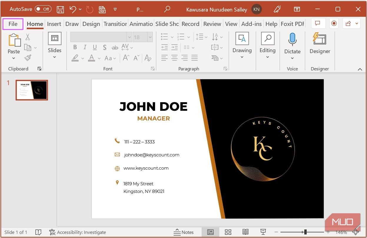 Chuyển đến tab Tệp trong PowerPoint