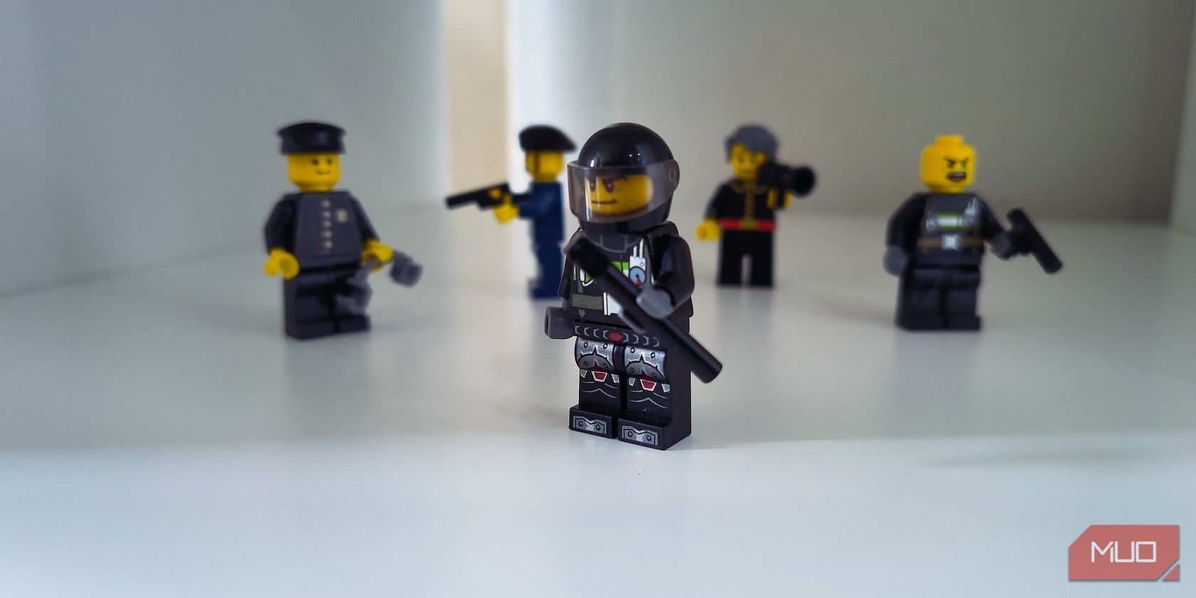 Cuộc đột kích của cảnh sát Lego