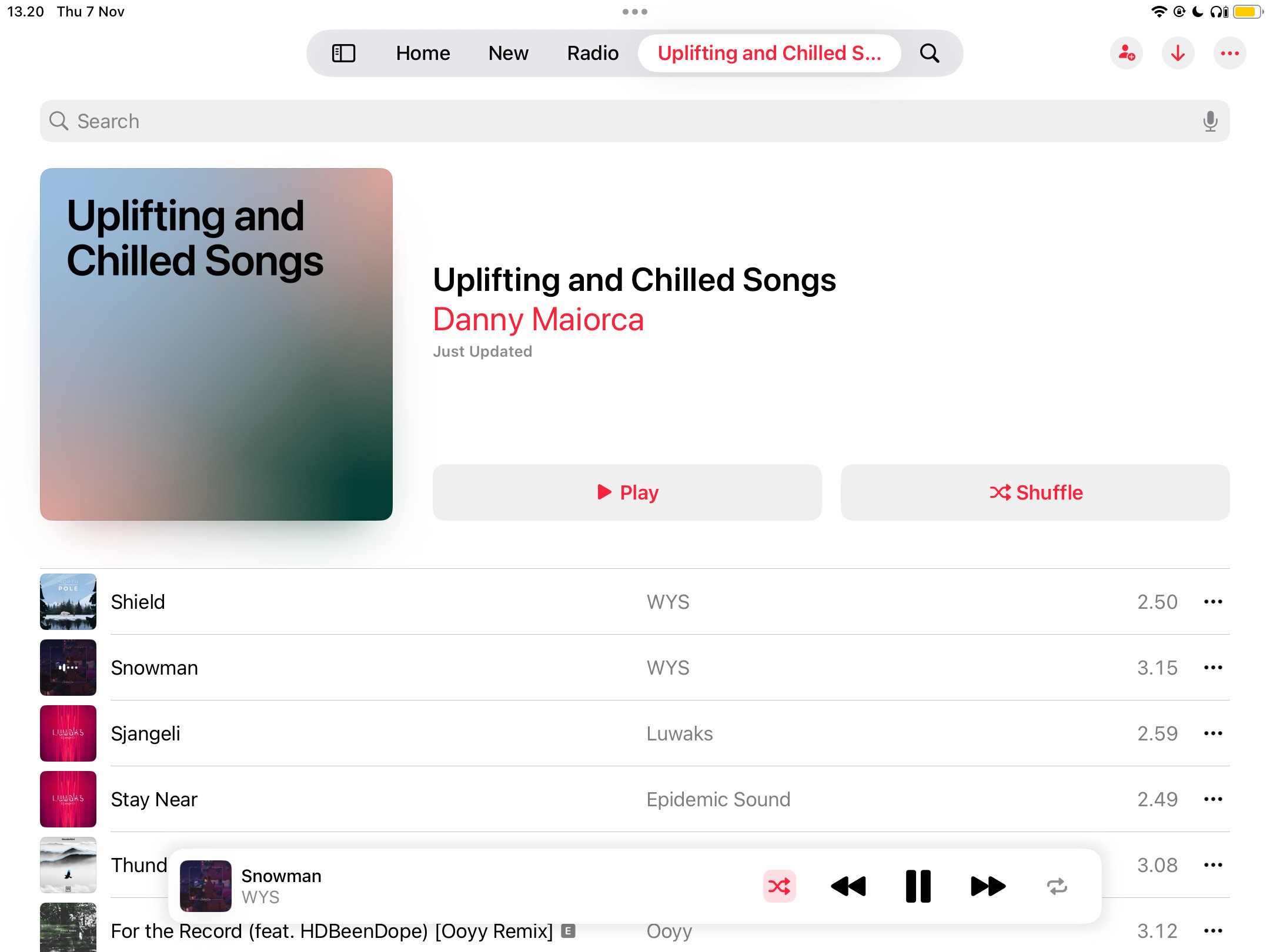 Danh sách phát nâng cao tinh thần được tạo trong Apple Music