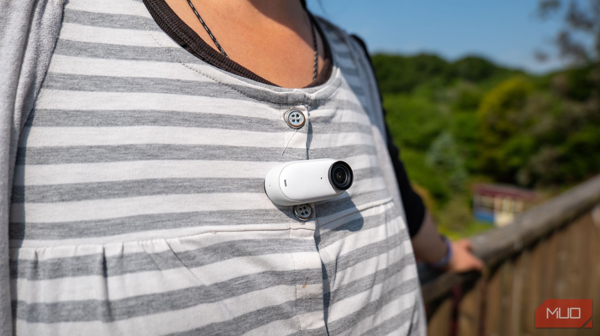 Dây đeo ngực từ tính của Insta360 Go 3