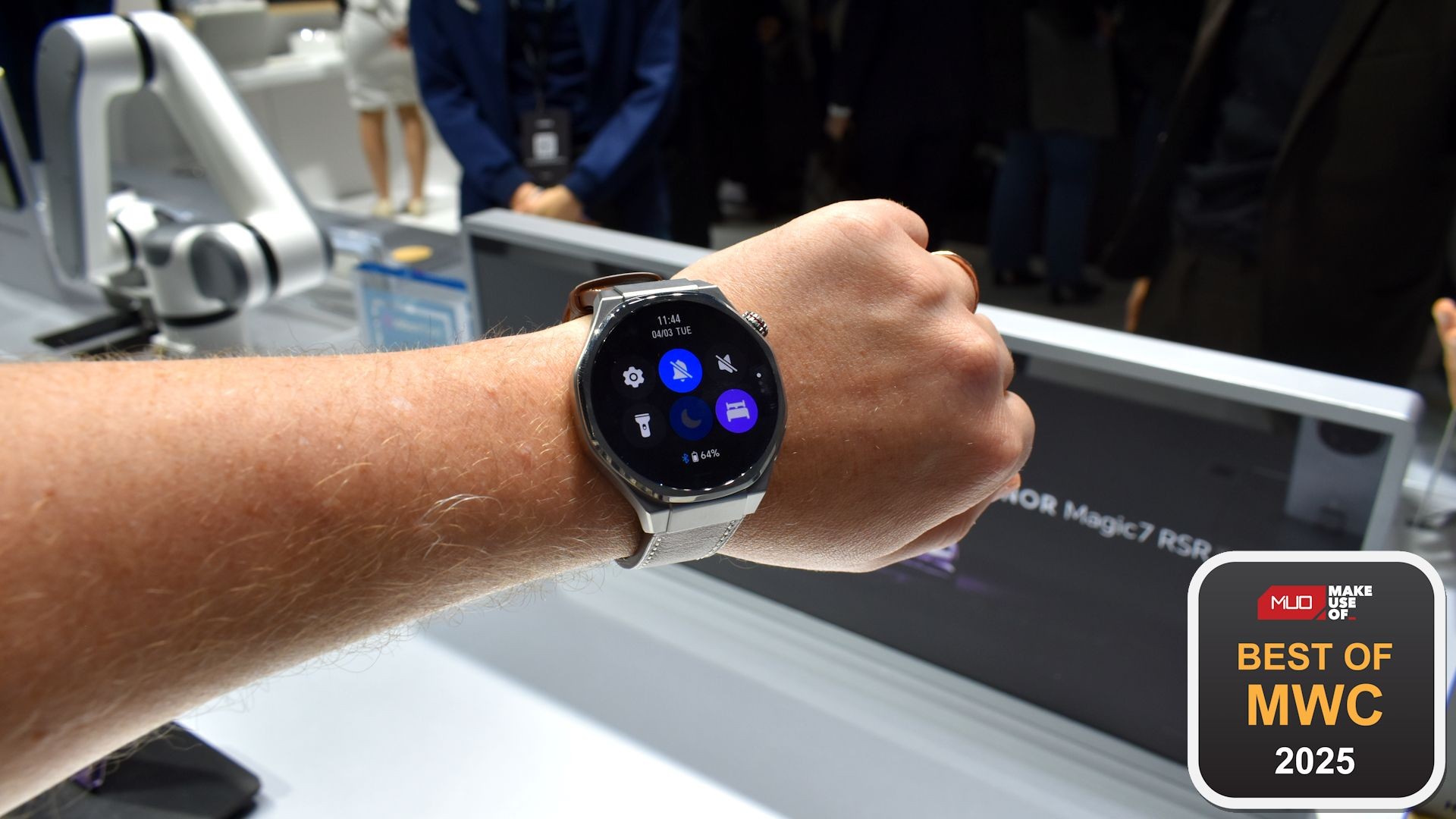 Đồng hồ thông minh Honor Watch 5 Ultra tại MWC 2025 với giải thưởng