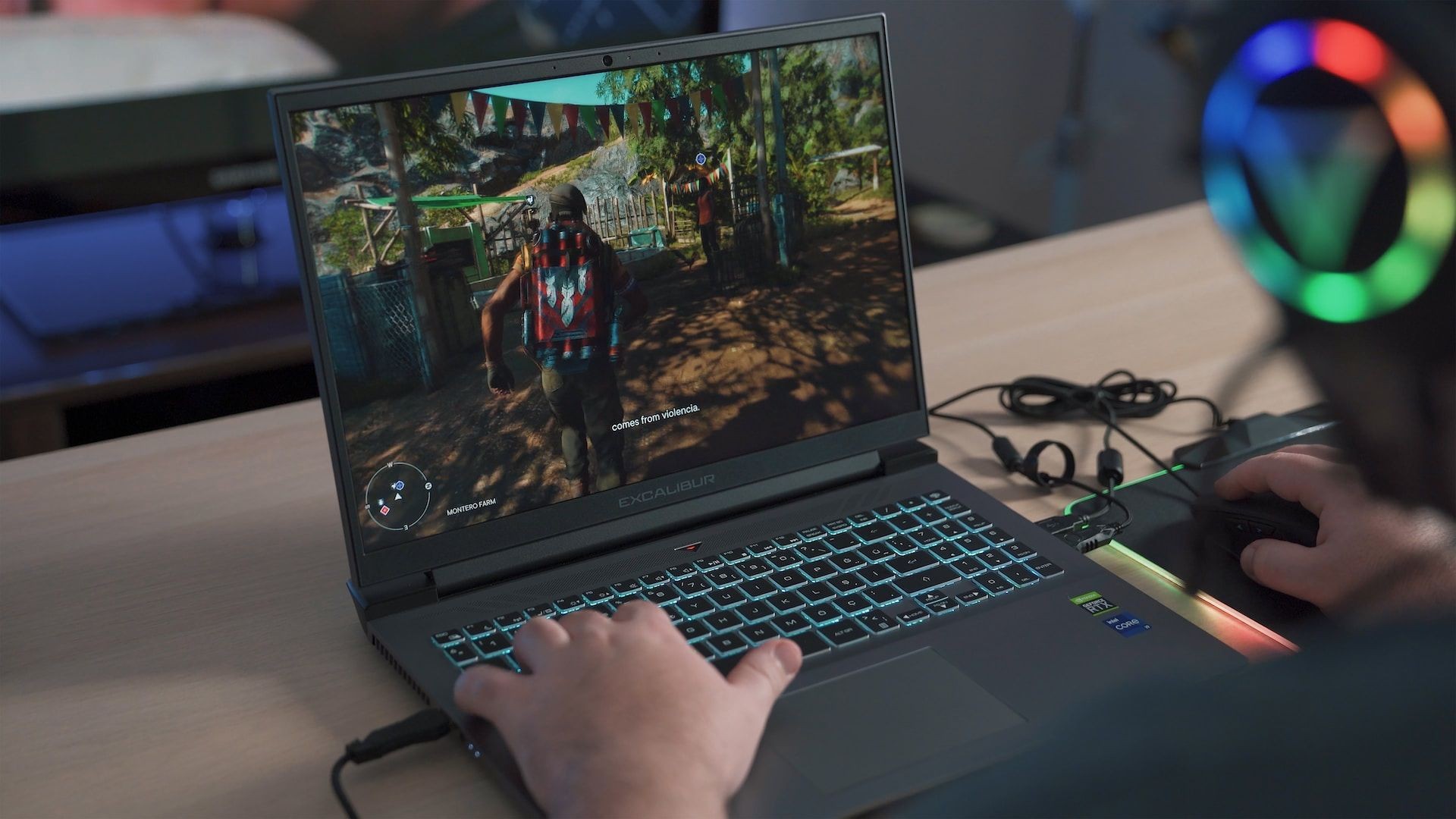 Hình ảnh người chơi game trên PC