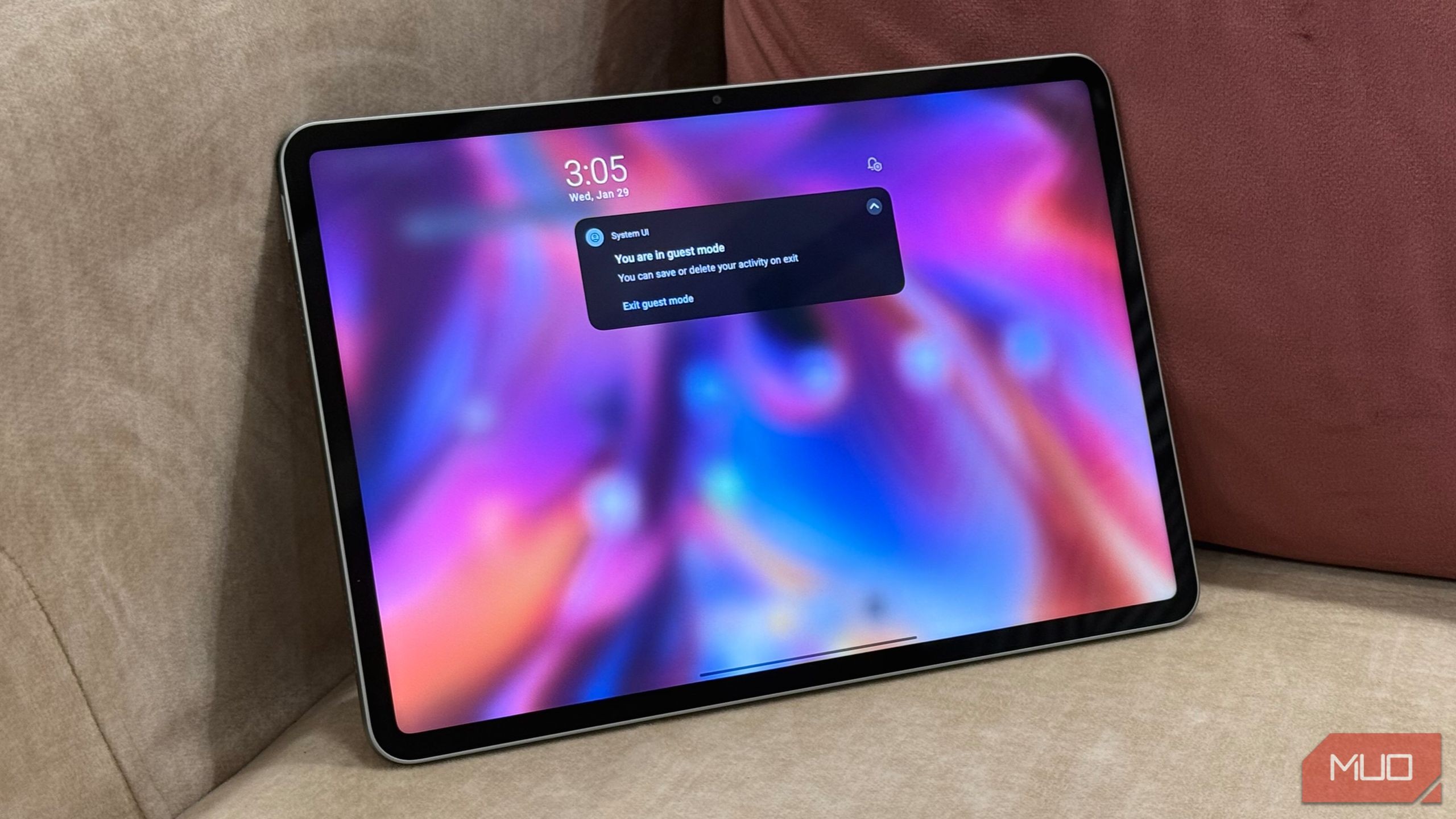 Hồ sơ khách trên máy tính bảng Android