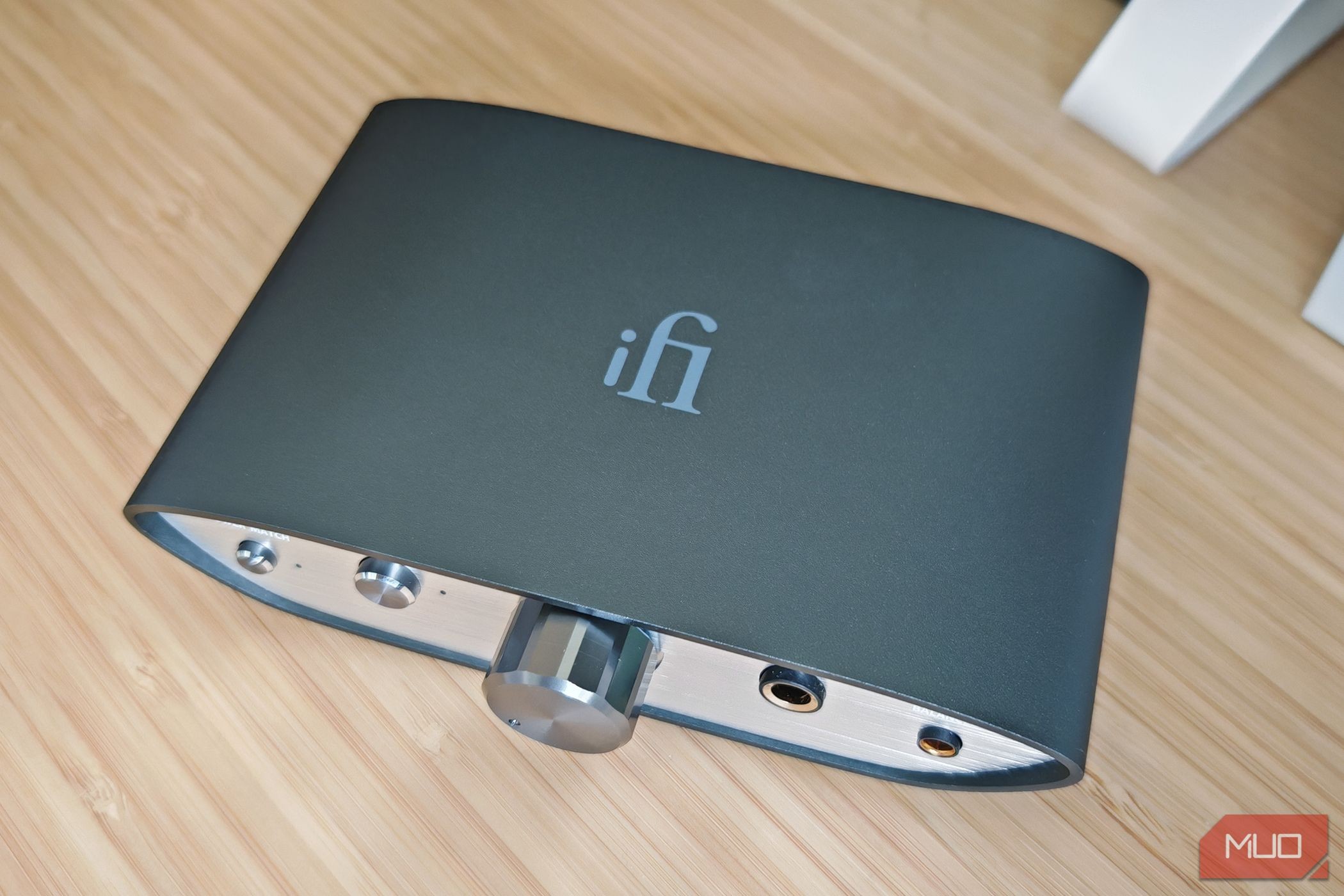 iFi Zen DAC 2 mặt trên