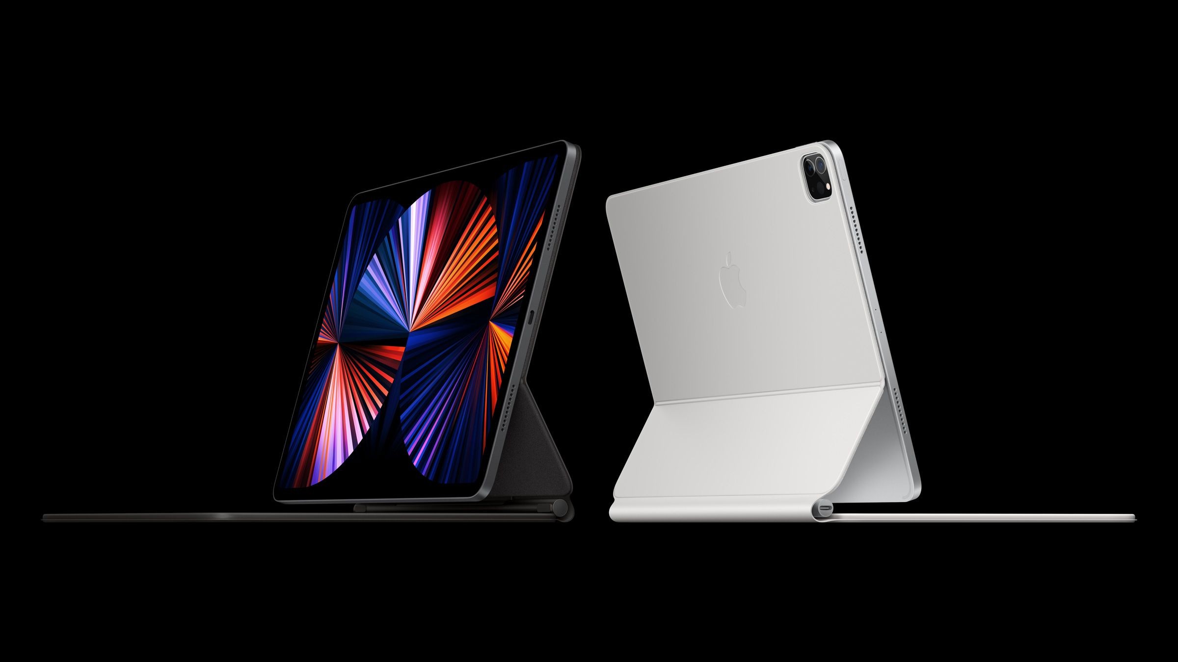 iPad Pro 13 inch M1 với bàn phím Magic Keyboard
