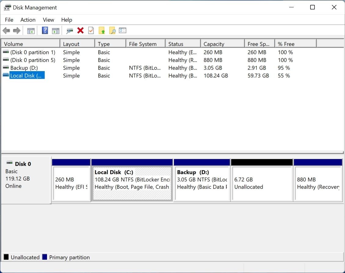 Màn hình chính Disk Management trong Windows 11.