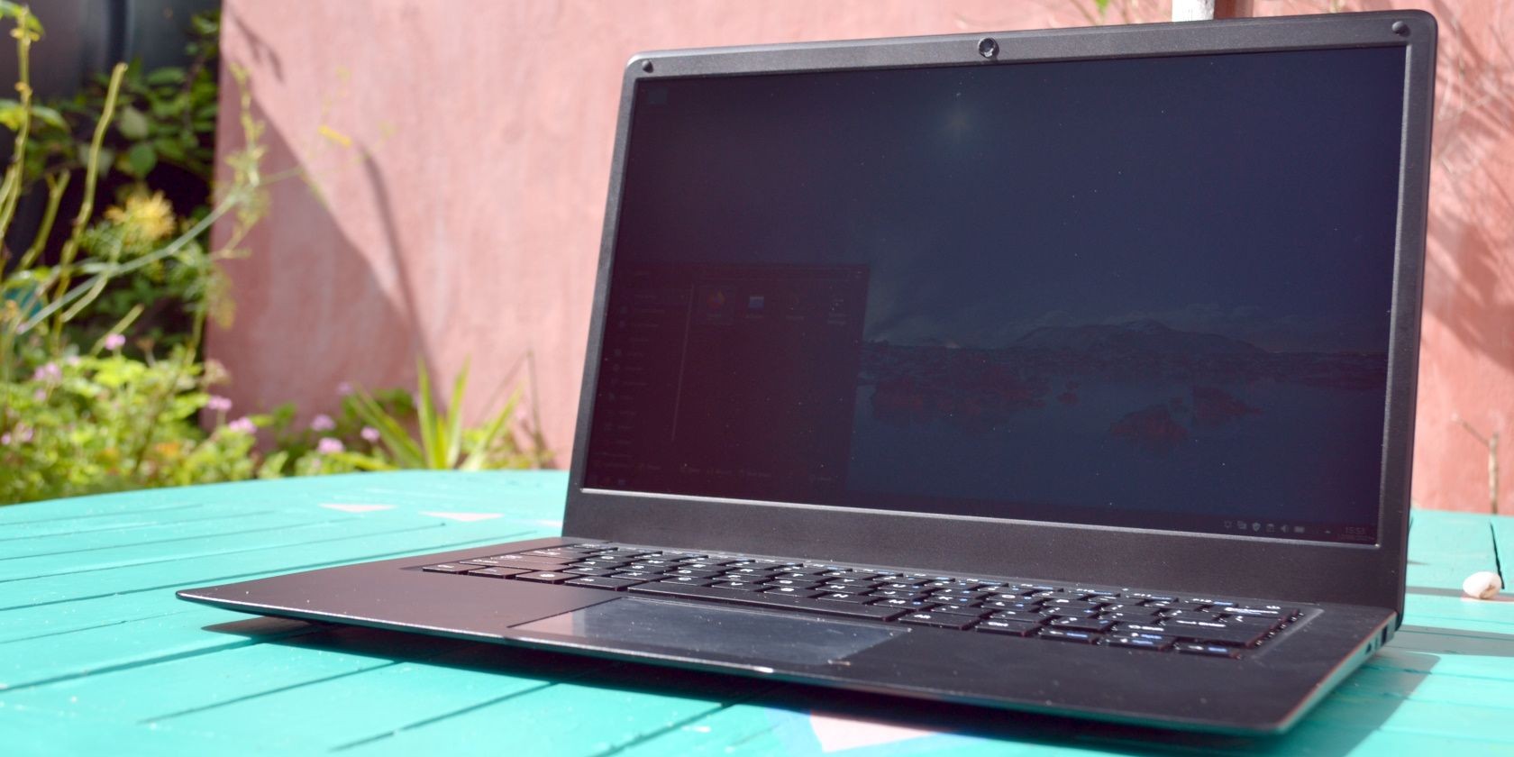 Màn hình laptop bị lóa