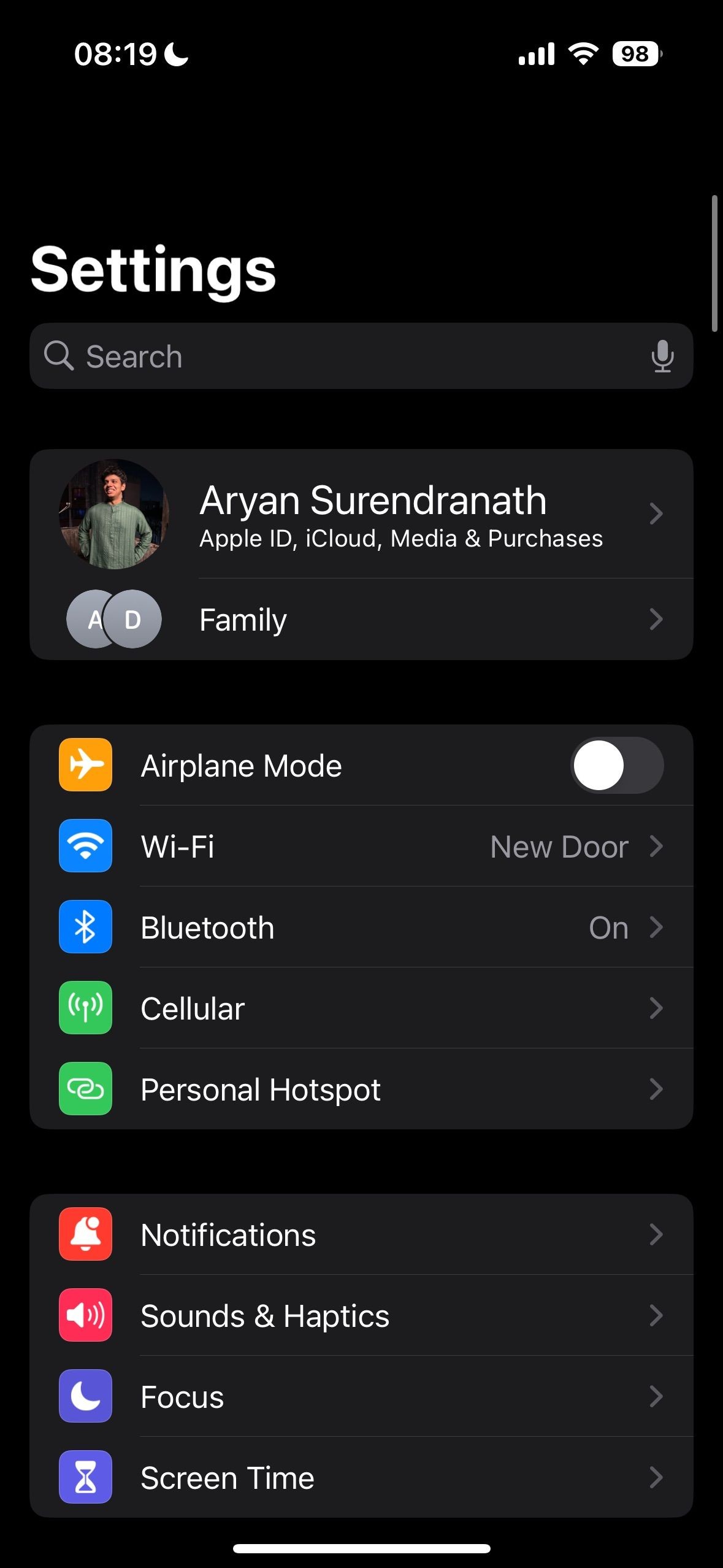 Menu cài đặt trên iPhone