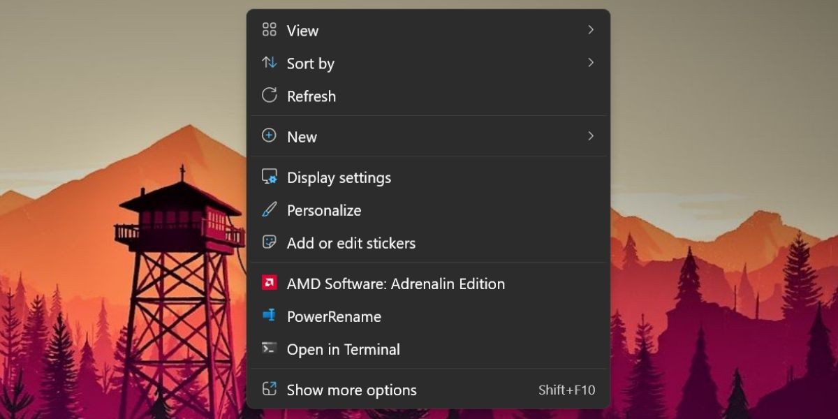 Menu ngữ cảnh trên desktop Windows 11 hiển thị tùy chọn Cài đặt hiển thị