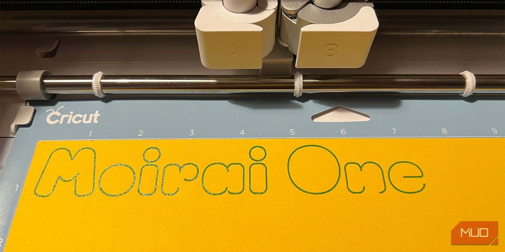 Moirai font with Cricut