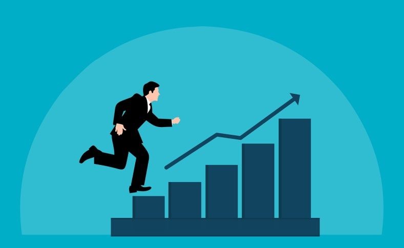 Người chạy bộ leo lên biểu đồ