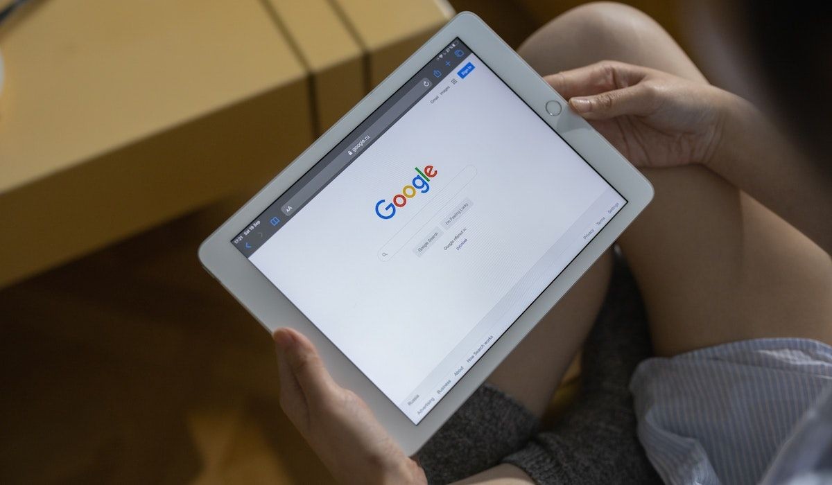 Người dùng sử dụng chế độ Ẩn danh của Chrome trên iPad