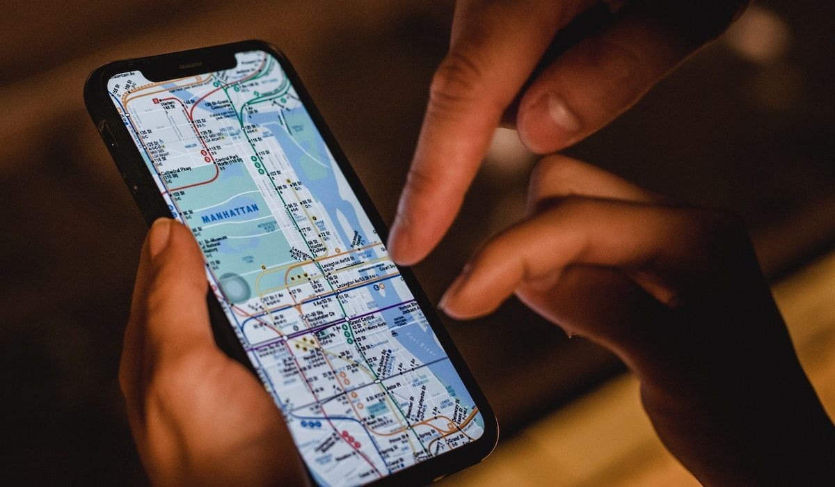 Người dùng theo dõi bạn bè từ ứng dụng GPS