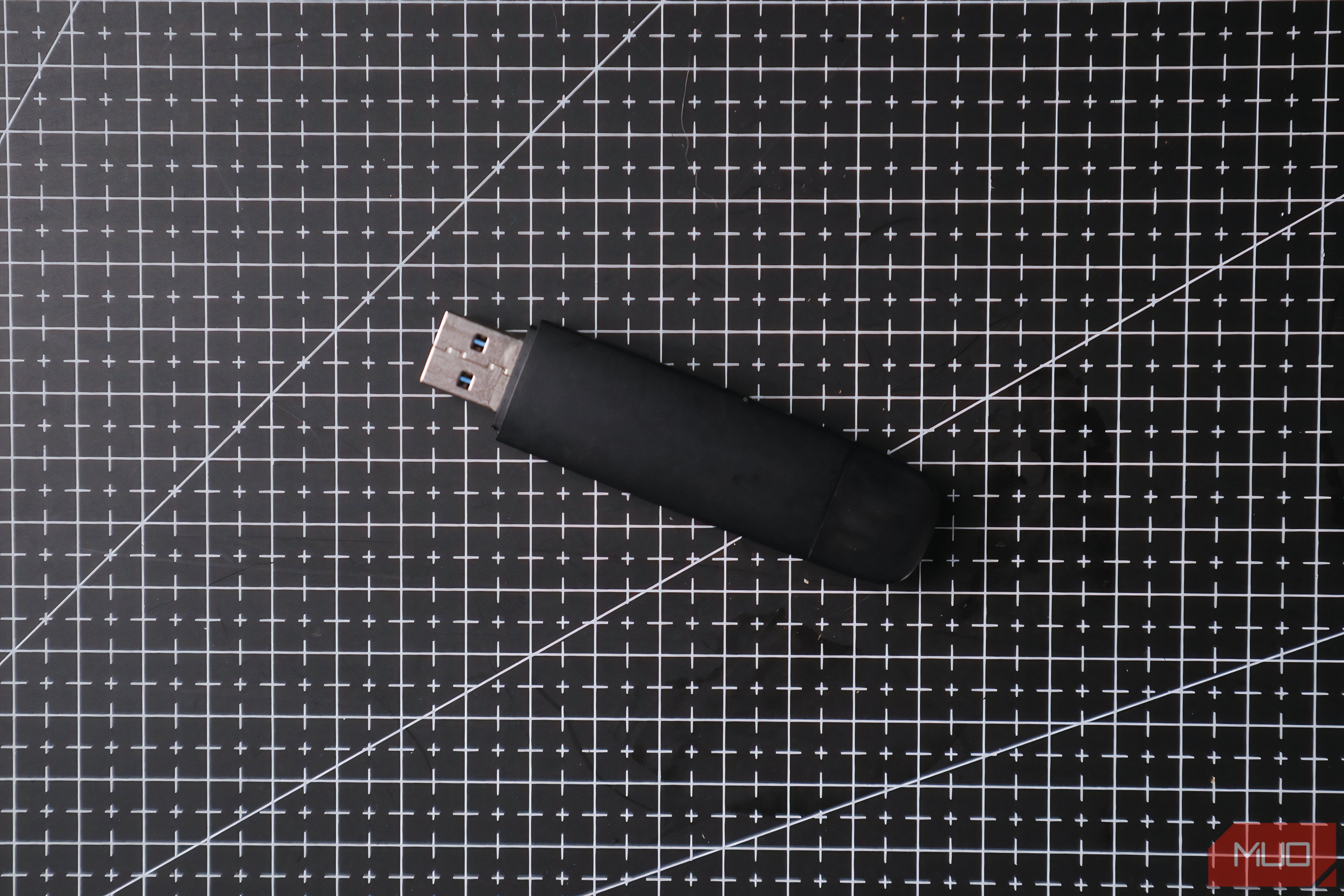 Ổ USB flash dùng cho sửa chữa máy tính