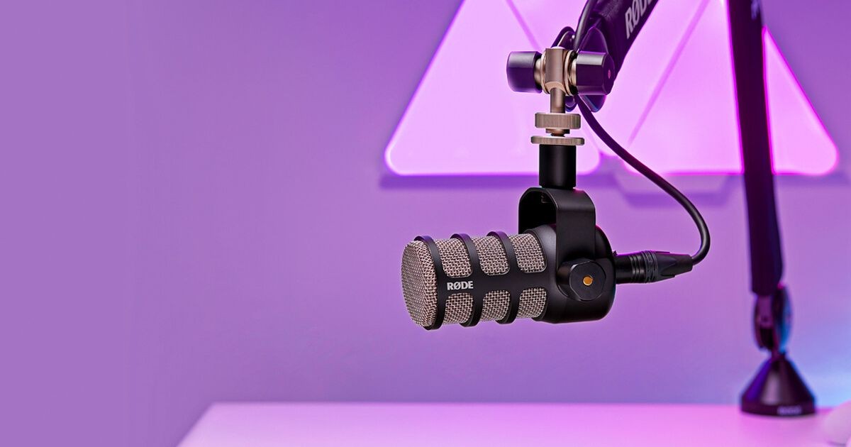 Rode PodMic trên cánh tay micro