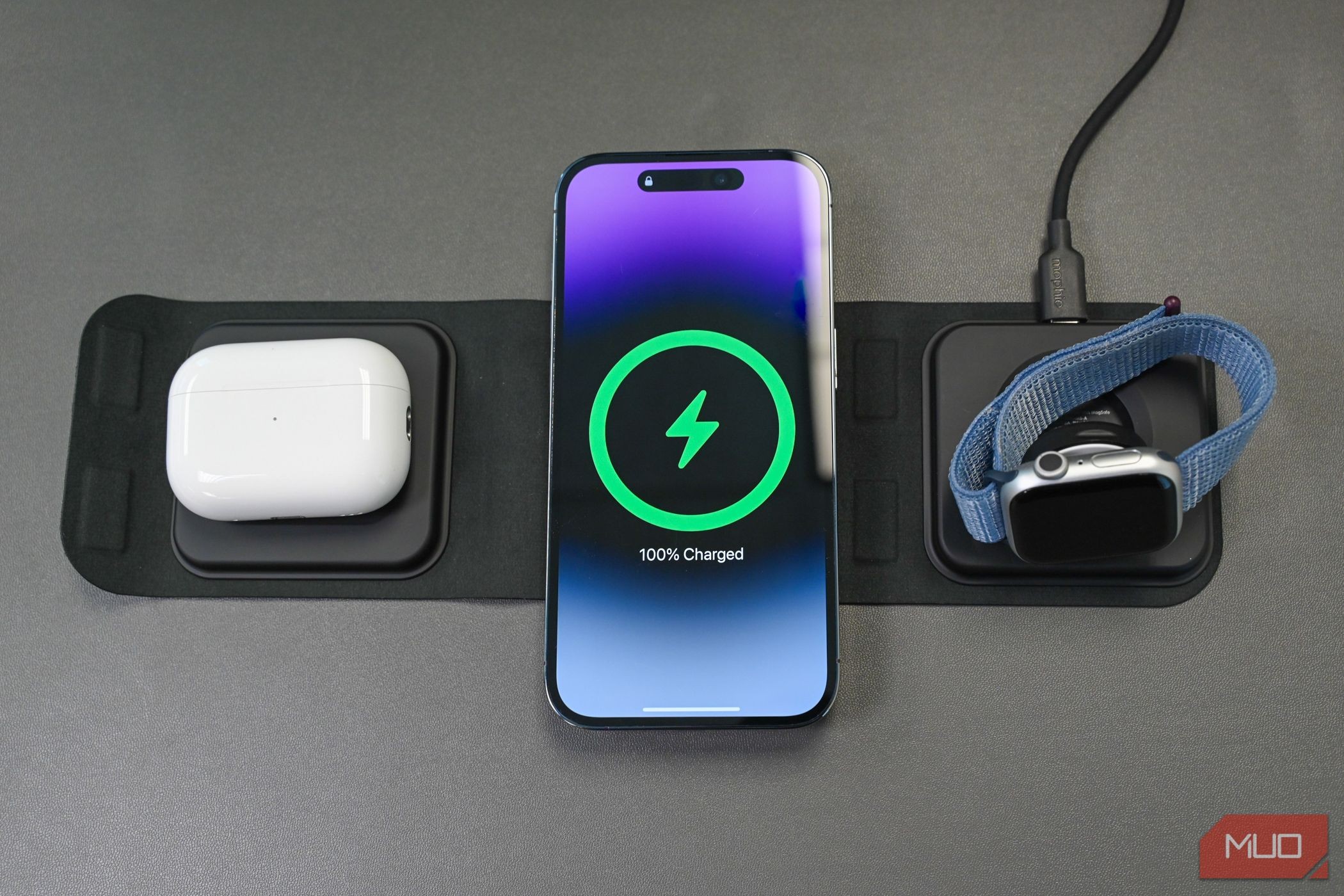 Sạc du lịch 3-in-1 của mophie