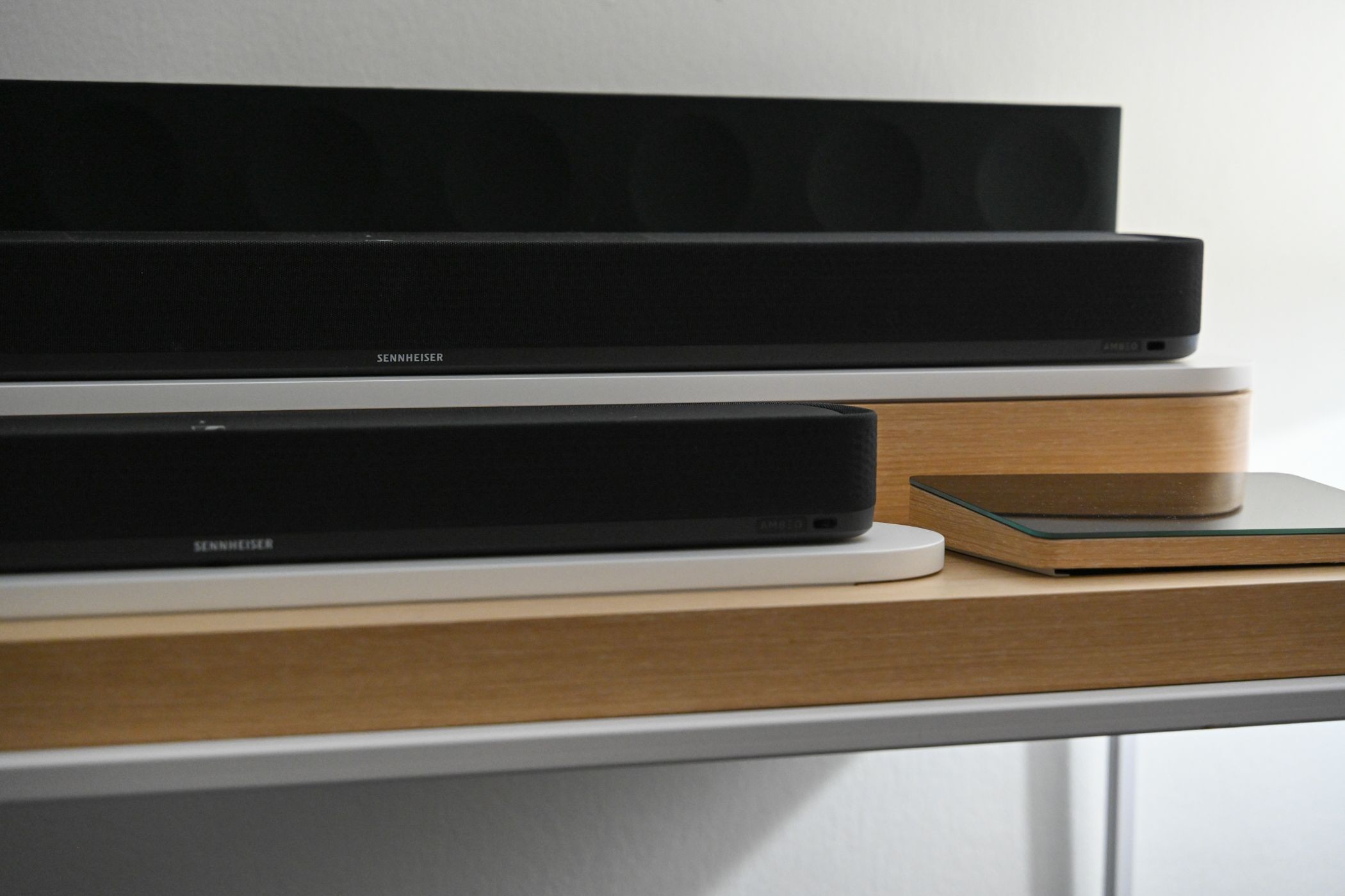 Sennheiser Ambeo Soundbars so sánh kích thước