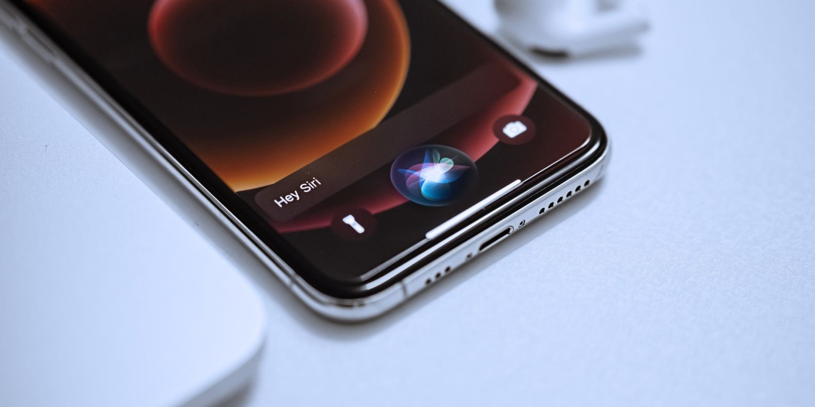 Siri trên iPhone