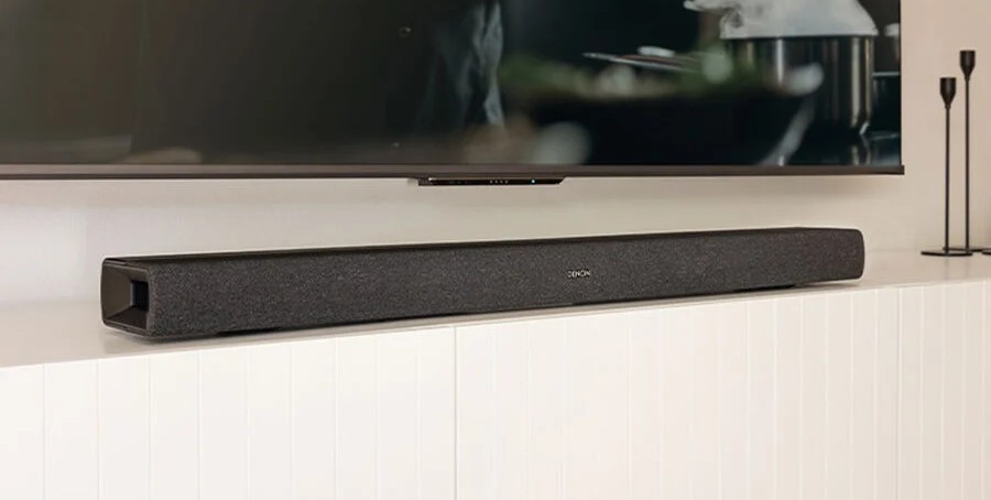 Soundbar Denon DHT-S217 trước TV