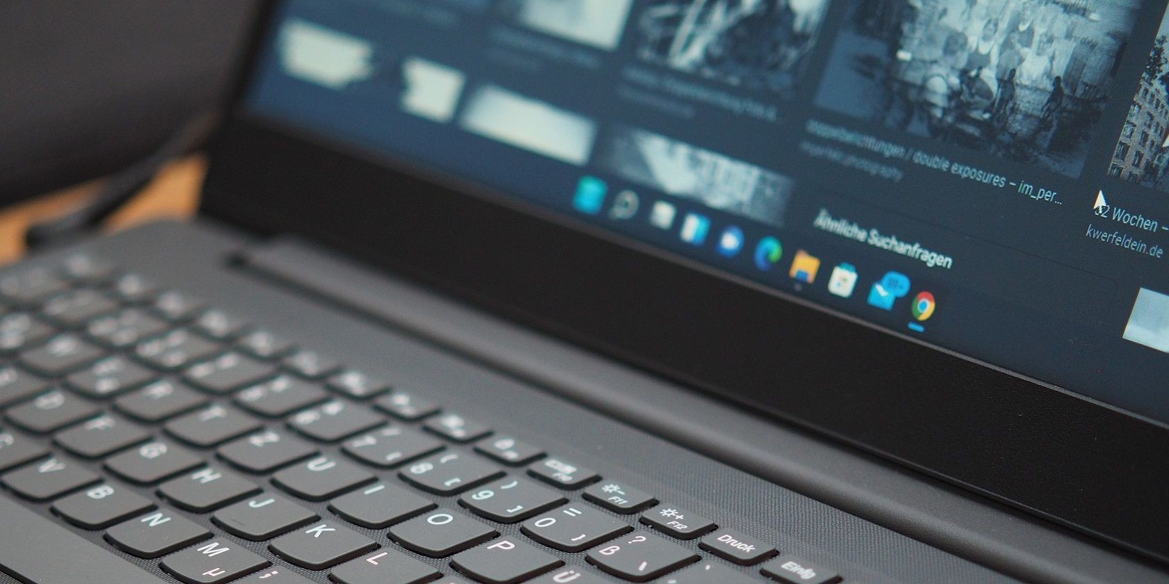 Thanh tác vụ Windows 11
