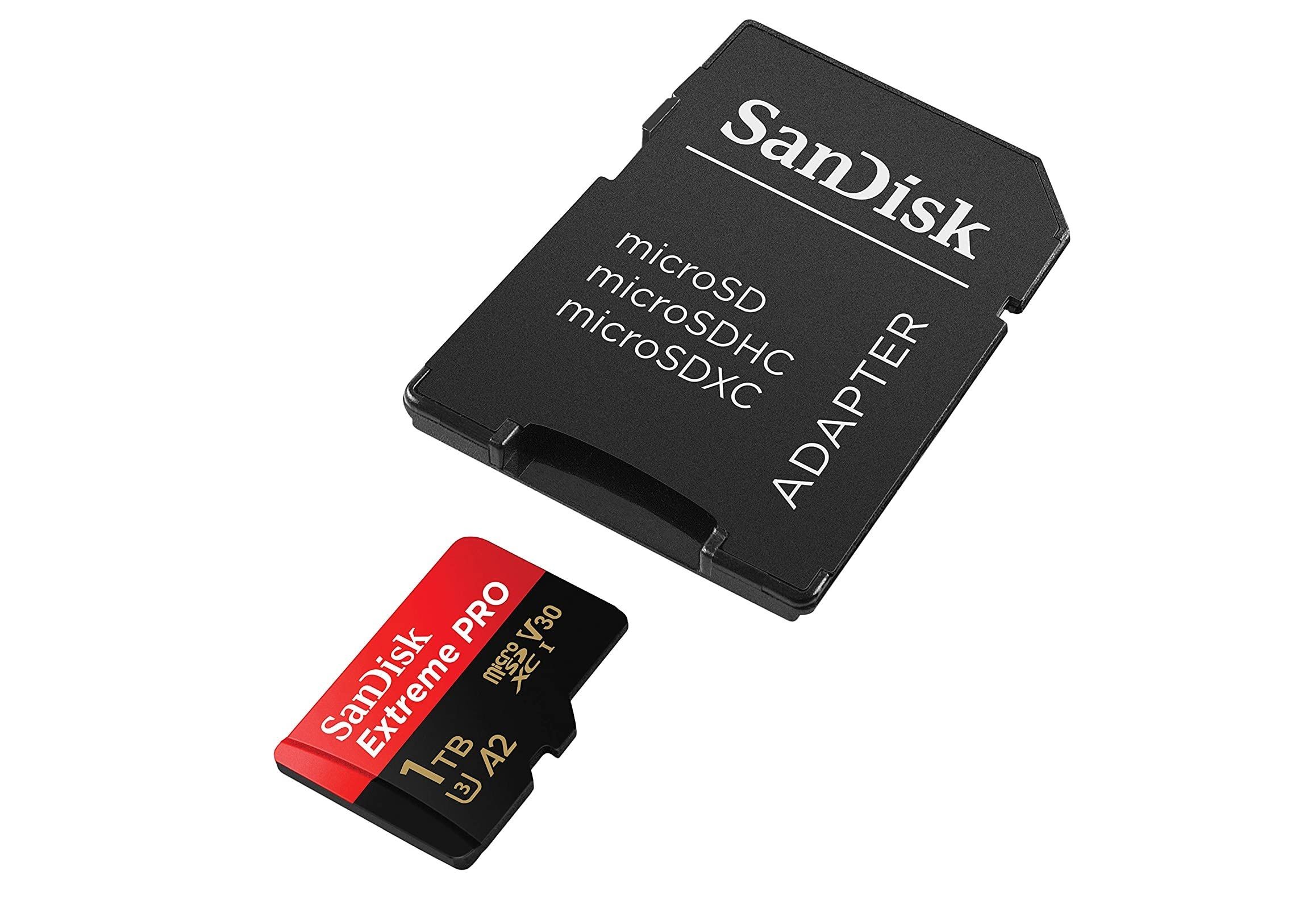 thẻ nhớ microSD SanDisk Extreme Pro cùng với bộ chuyển đổi SD