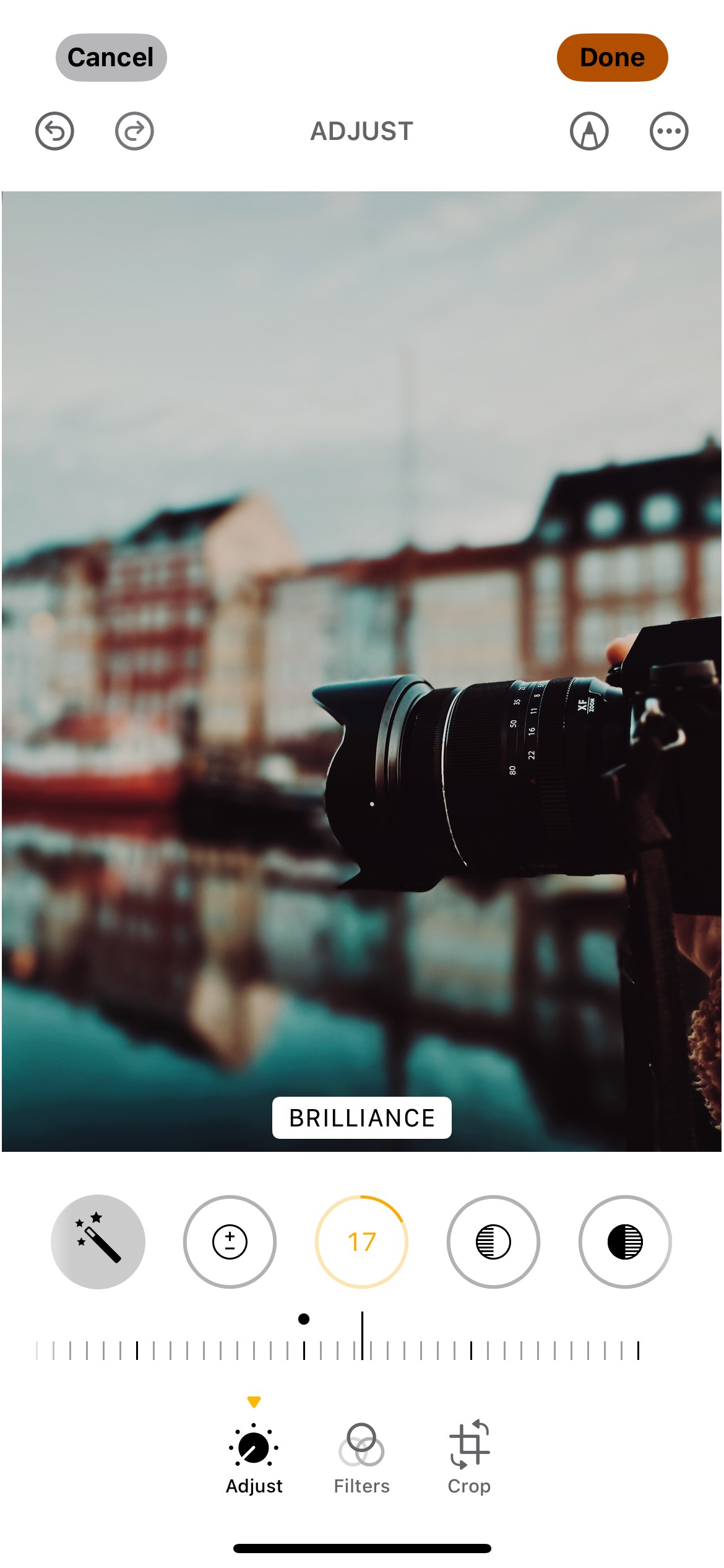 Thêm độ sáng rực rỡ trong ứng dụng Photos trên iOS