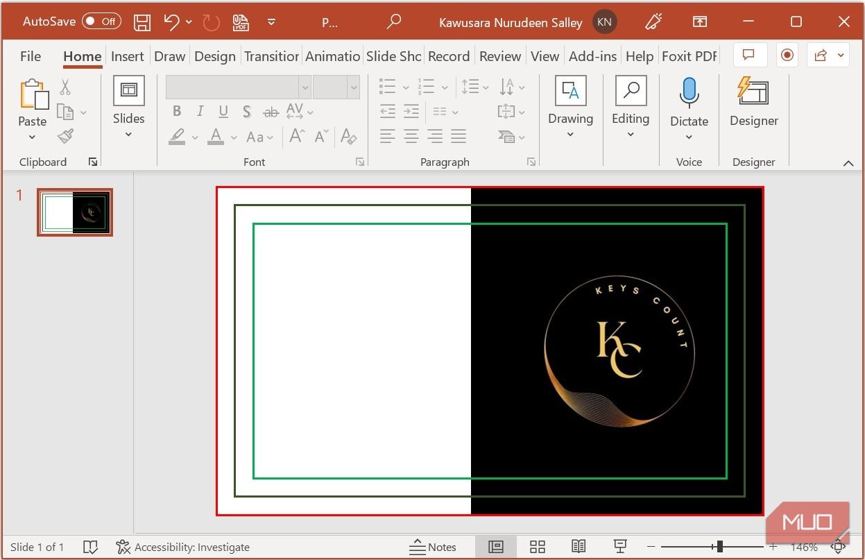 Thêm hình chữ nhật đen cho logo trong PowerPoint