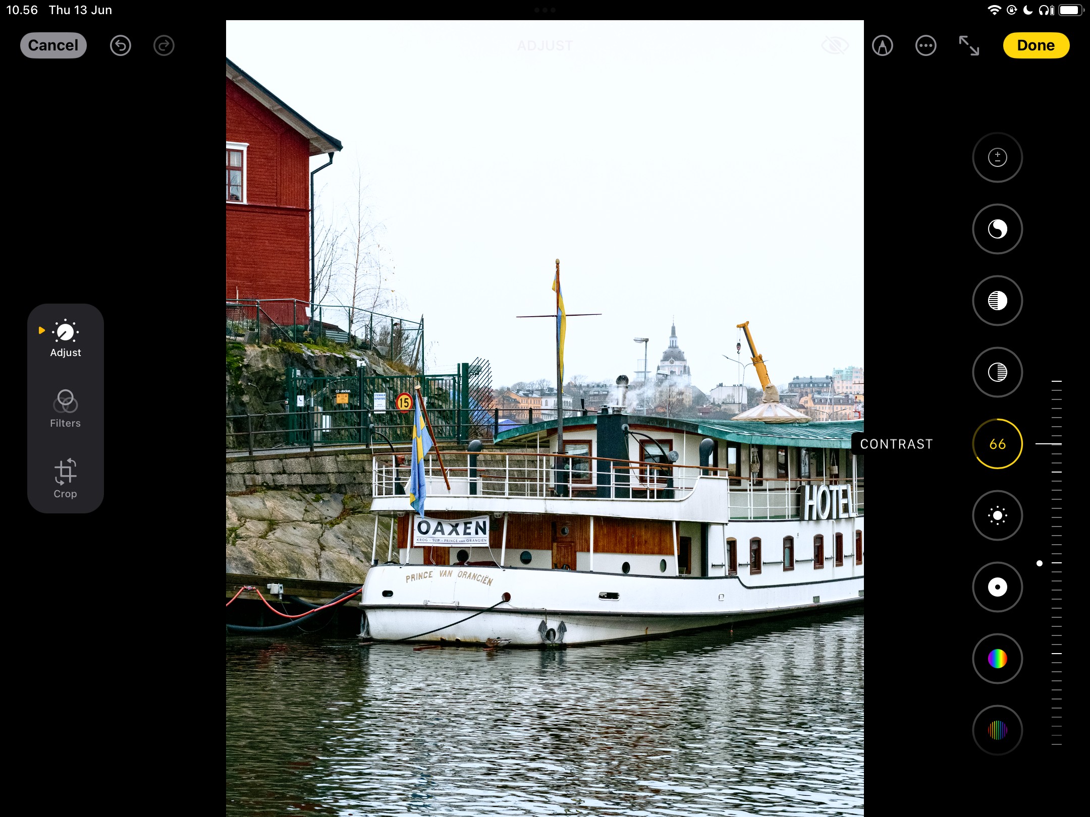 Thêm tương phản trong ứng dụng Apple Photos