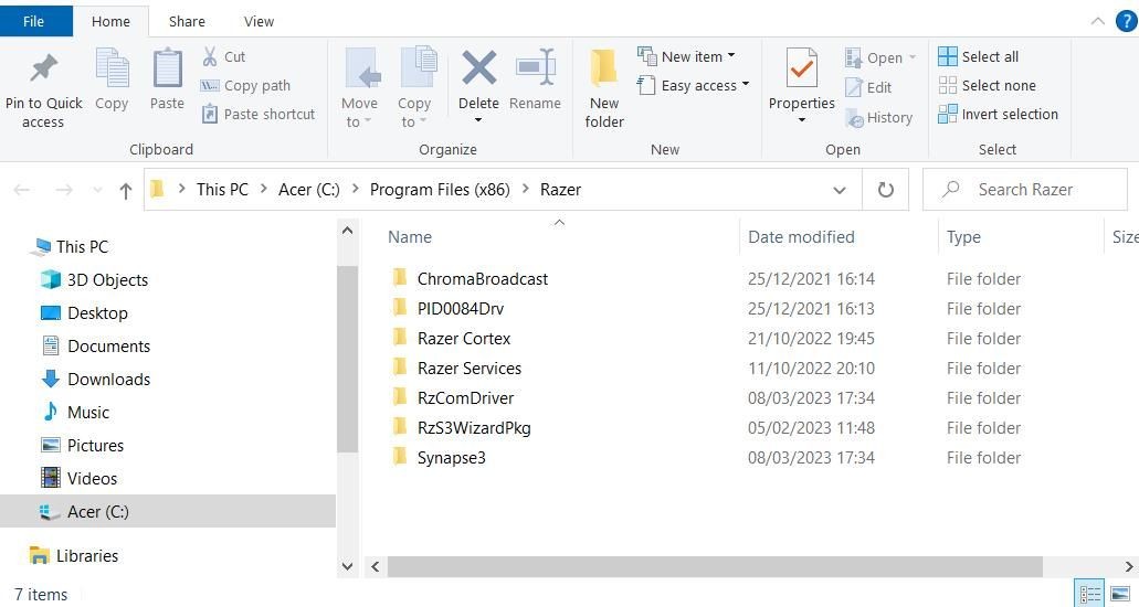 Thư mục Program Files &gt; Razer