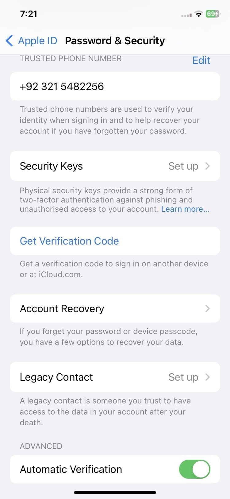 Tùy chọn phục hồi tài khoản trên iPhone