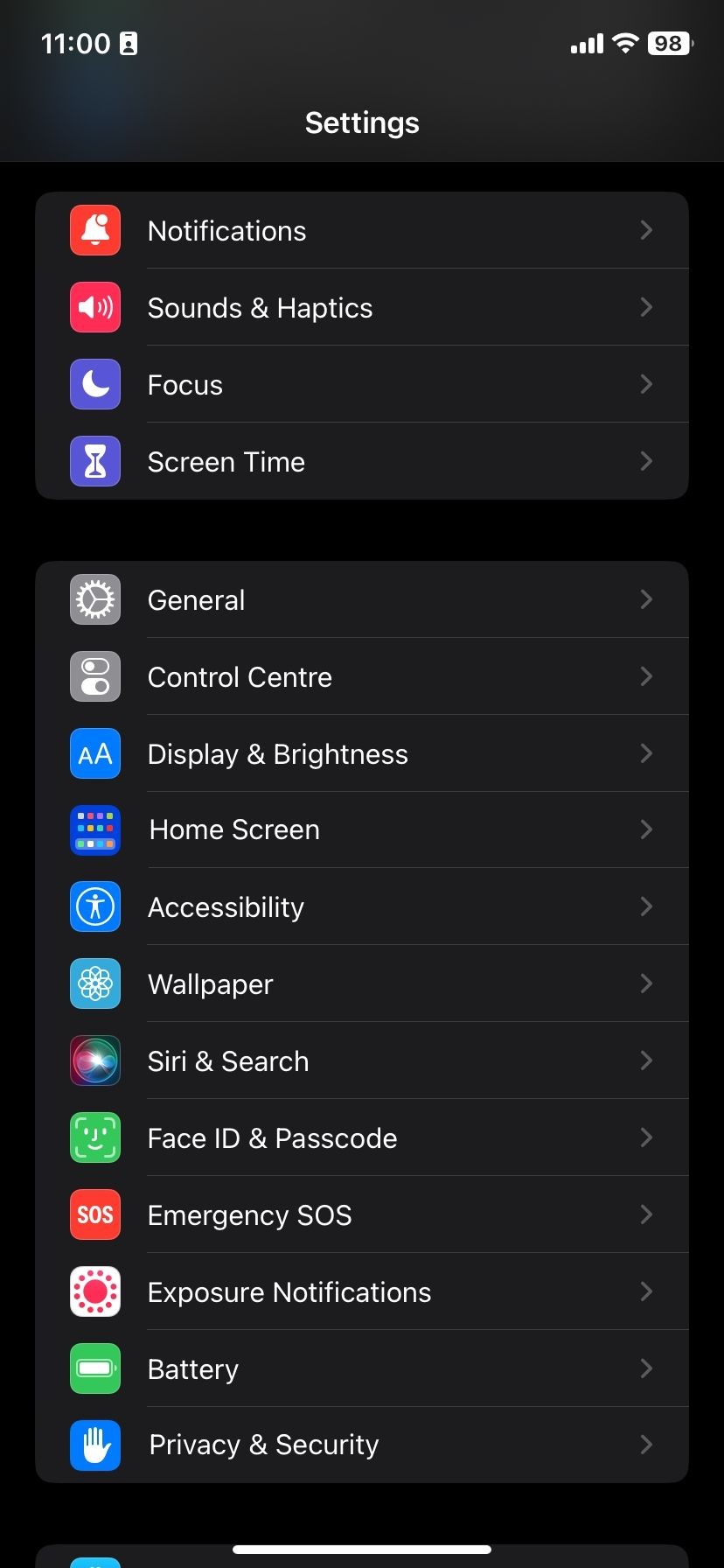 Ứng dụng Cài đặt mở trên iPhone