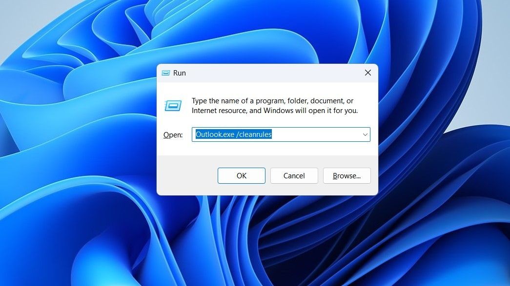 Xóa tất cả quy tắc Outlook
